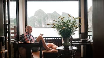 Minibar, in-room safe, desk, blackout drapes