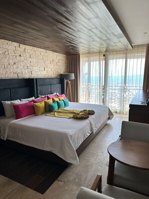 Luxury Junior Suite Extra Large King Bed Ocean View with Balcony