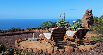 Casa Los Almendros holiday home