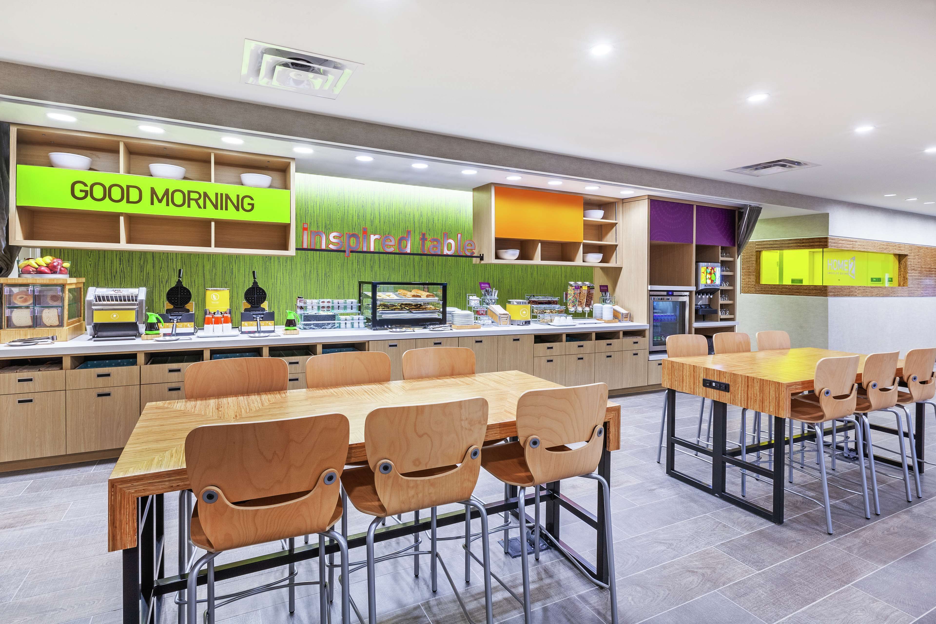 free daily continental breakfast