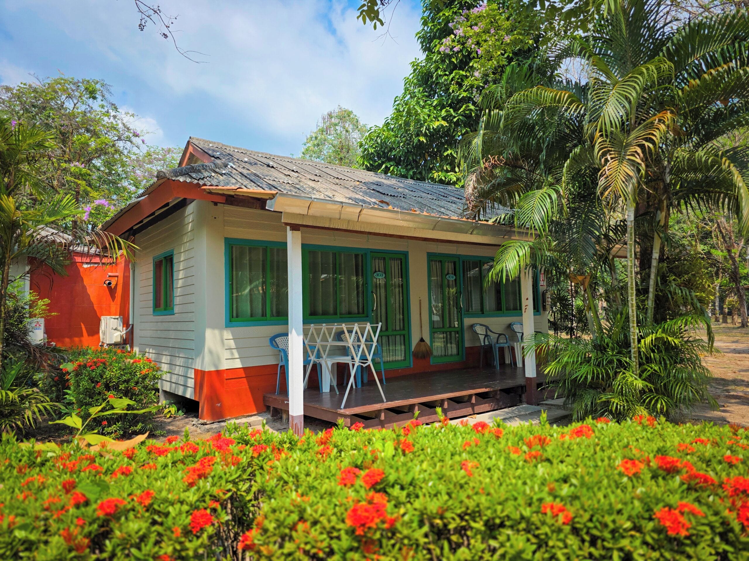 Garden View | Free WiFi, bed sheets