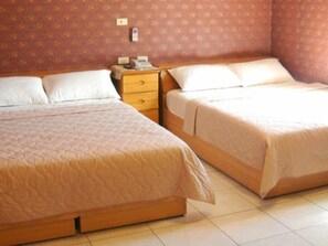 Quadruple Room - Hung Rui B&B (Beigan)