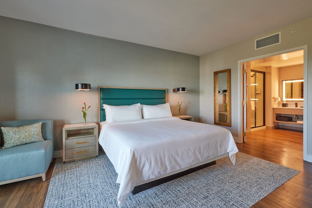 Executive Suite, 1 King Bed, Resort View | 1 bedroom, premium bedding, pillow-top beds, in-room safe