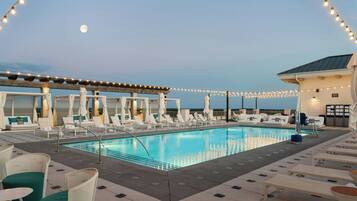 Outdoor pool, pool cabanas (surcharge), pool umbrellas