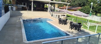 Beautiful farm with swimming pool, a small island. Near the Rio Jaguari Waterfall.