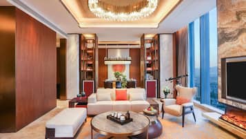 總統套房, 1 張特大雙人床, 無障礙, 可使用俱樂部酒廊 (High Floor) | 1 間臥室、高級寢具、羽絨被、迷你吧