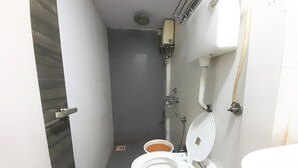 Bathroom - Hexa Relax Stay (Mumbai)