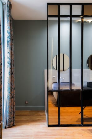 Deluxe Double Room | Bathroom