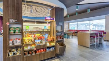 Snack bar
