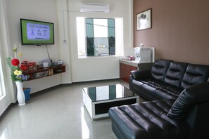 24-吋 LCD 液晶電視、數位頻道、電視