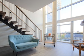 Living area - Canvas Moncton, Tapestry Collection by Hilton (Moncton)