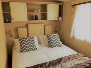 2 makuuhuonetta, ilmainen Wi-Fi, vuodevaatteet