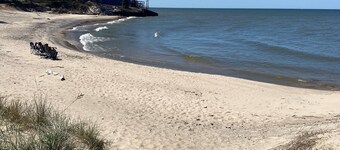 LAKEFRONT & BEACHSIDE 2026 SUMMER RARE PRIME Holiday WEEK AVAILABLE 7/4 to 7/11