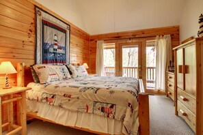 5 bedrooms, free WiFi, bed sheets
