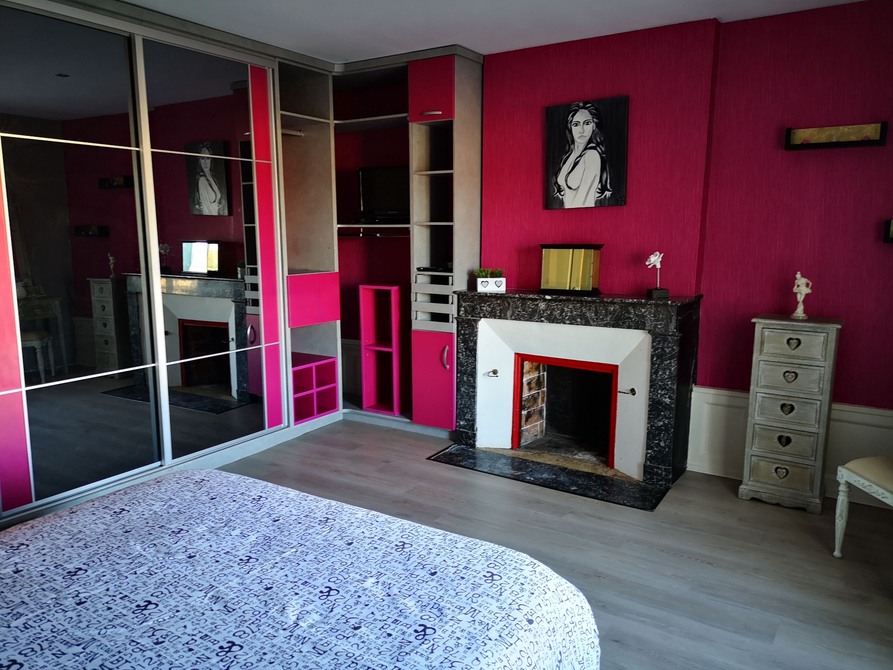 5 habitaciones, escritorio y insonorización 