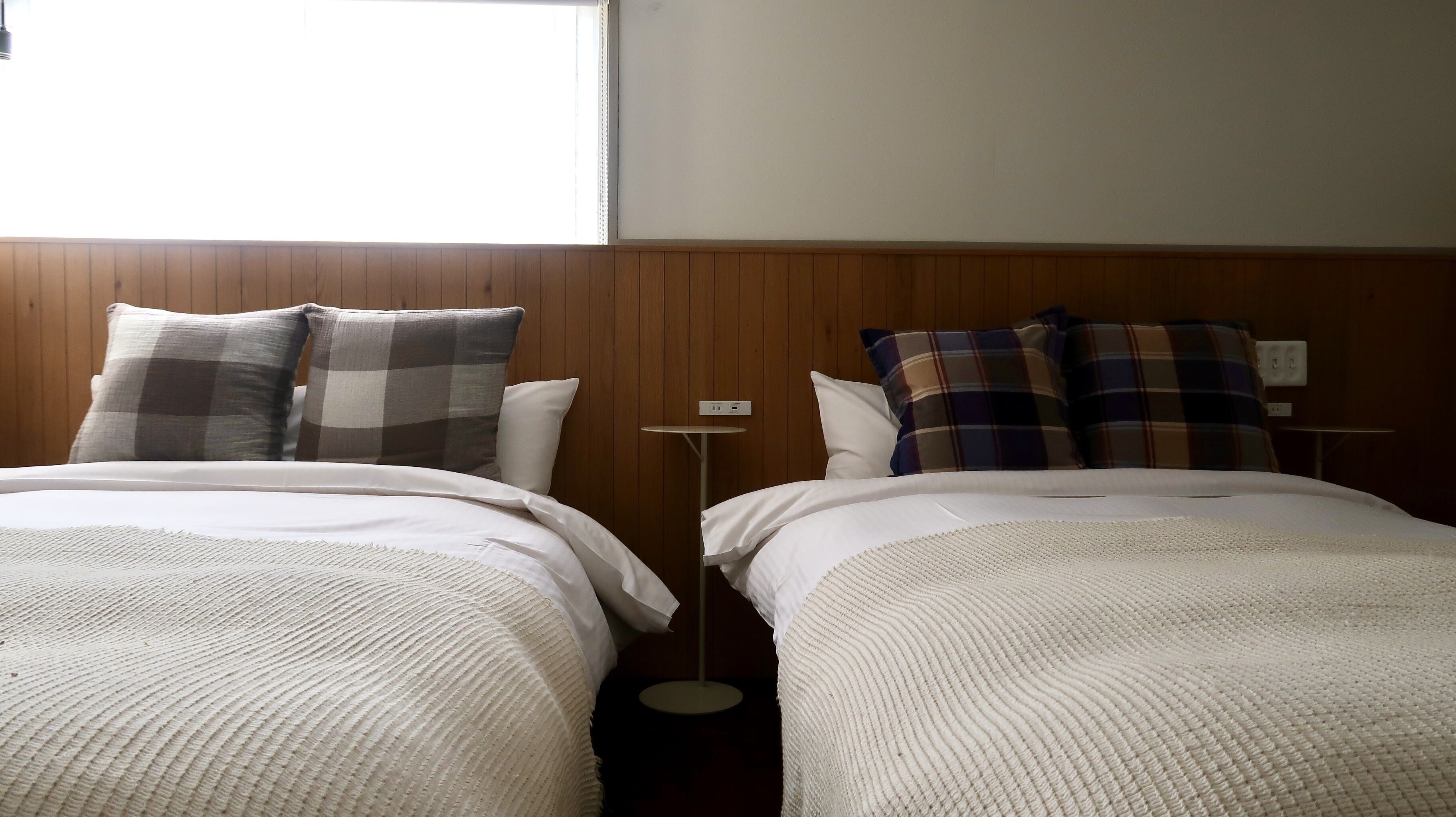 standard twin room, multiple beds, non smoking, jetted tub | individually decorated, individually furnished, free wifi, bed sheets