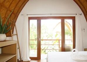 Decoración personalizada, insonorización, wifi gratis y ropa de cama