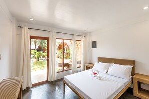 Standaard tweepersoonskamer | Individueel gedecoreerd, geluiddichte muren, gratis wifi, beddengoed