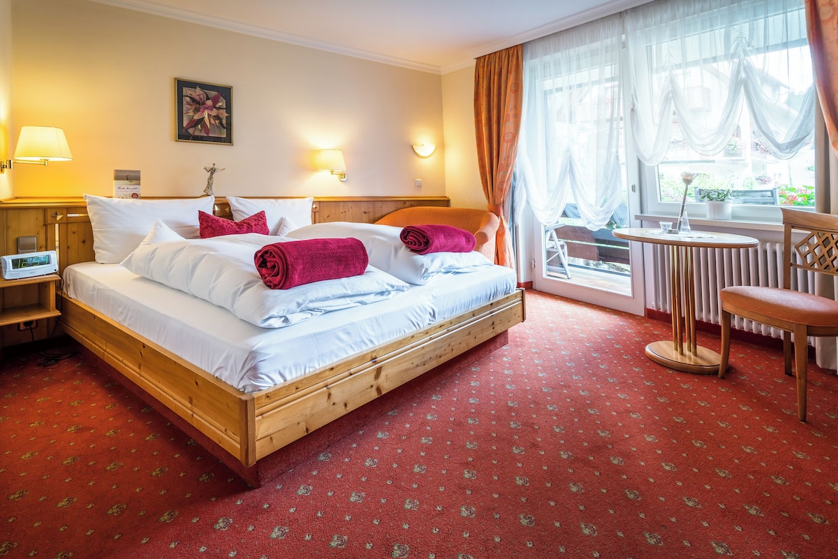 1 bedroom, minibar, in-room safe, blackout drapes