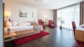 Minibar, Zimmersafe, Verdunkelungsvorhänge, kostenloses WLAN