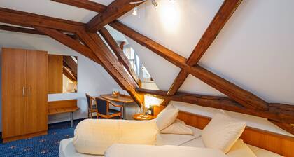 Historische Residenz Lindeneck