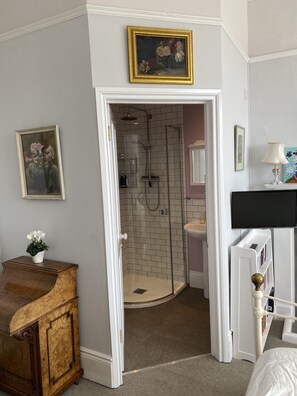 Unclassified image, 4 of 30, button - Anne's House (Hastings)