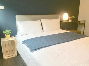 Standard Double Room, Shared Bathroom