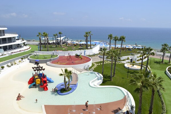 Außenpool (je nach Saison geöffnet)