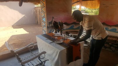 Simoonga Village Backpackers and Cafe