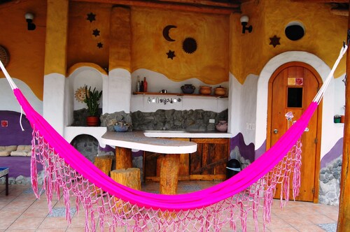 House Dalia. Beautiful, cozy and independent house. Quiet in contact with nature