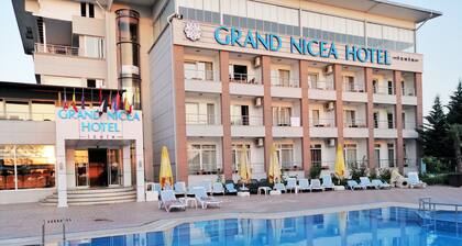 Grand Nicea Hotel