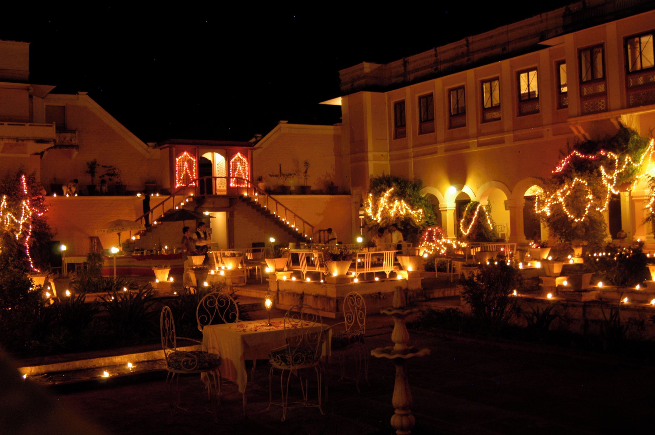 Outdoor dining