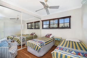 Apartment (3 Bedrooms) | 3 bedrooms, free WiFi, bed sheets - Notre Reve - 2/4 Brolga Place (Peregian Beach)