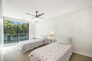 Apartment (3 Bedrooms) - Peregian On The Beach Unit 3 (Peregian Beach)