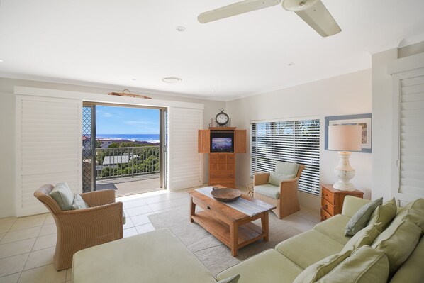 Apartment (2 Bedrooms) | Living room | 40-inch TV with cable channels - Kari 3 - 3/7 Peregian Esplanade (Peregian Beach)