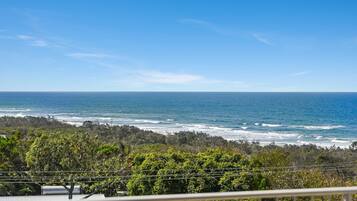 Apartamento (2 Bedrooms) | Sacada