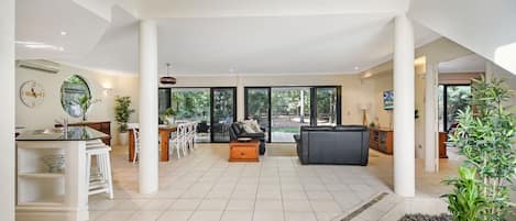 Maison (4 Bedrooms) | Coin séjour