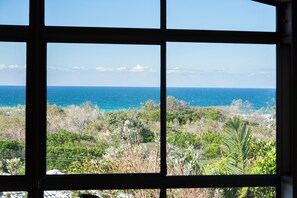 บ้านพัก (4 Bedrooms) | วิวระเบียง