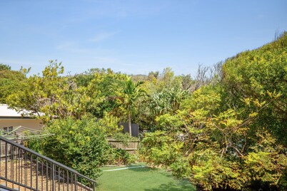 Allamanda Sands - 23 Oriole Avenue