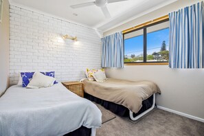 2 bedrooms, free WiFi, bed sheets