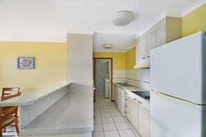 Apartment (3 Bedrooms) | Private kitchen