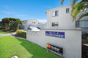 Exterior - Blairgowrie 4 - 4/2 Martin St (Peregian Beach)
