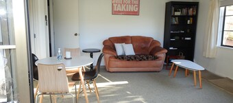 Central-East,  Saint Johns,Meadowbank, Kohi. Independent Suite 2-max3- Guests