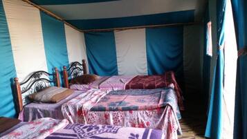 Tent | Bed sheets