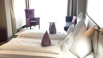 Eenvoudige kamer, 1 twee- of 2 eenpersoonsbedden | Hypoallergeen beddengoed, individueel gedecoreerd