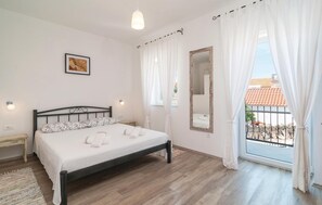 2 Schlafzimmer, Reisekinderbett, kostenloses WLAN, Bettwäsche