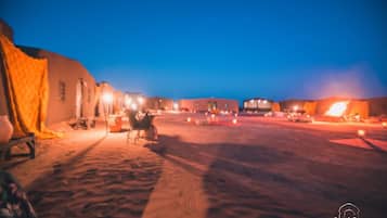 บริเวณภายนอก