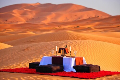 Bivouac Les Dunes De  Chegaga