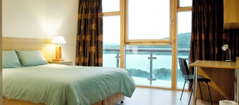 St Angela’s Lakeside Aparthotel