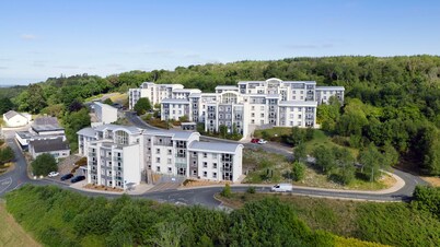 St Angela’s Lakeside Aparthotel